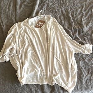 Magnolia Pearl Oversized Florrie T
